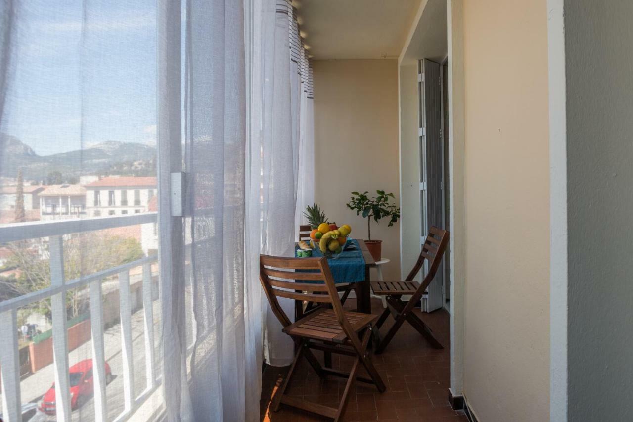 Appartement 2 Pieces Avec Balcon Tulon Zewnętrze zdjęcie